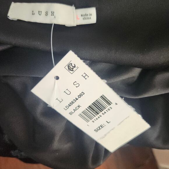 LUSH Black Flowy Velvet Dress sz L Whimsygoth Fairy | NWT $110 - Picture 5 of 5